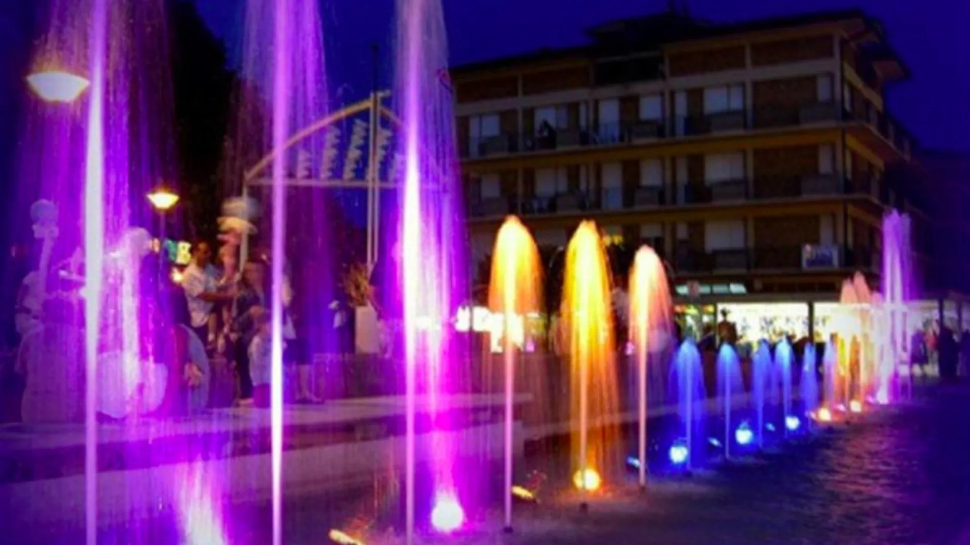 Welcoming Apartment With Big Terrace-Beahost Bibione Italy