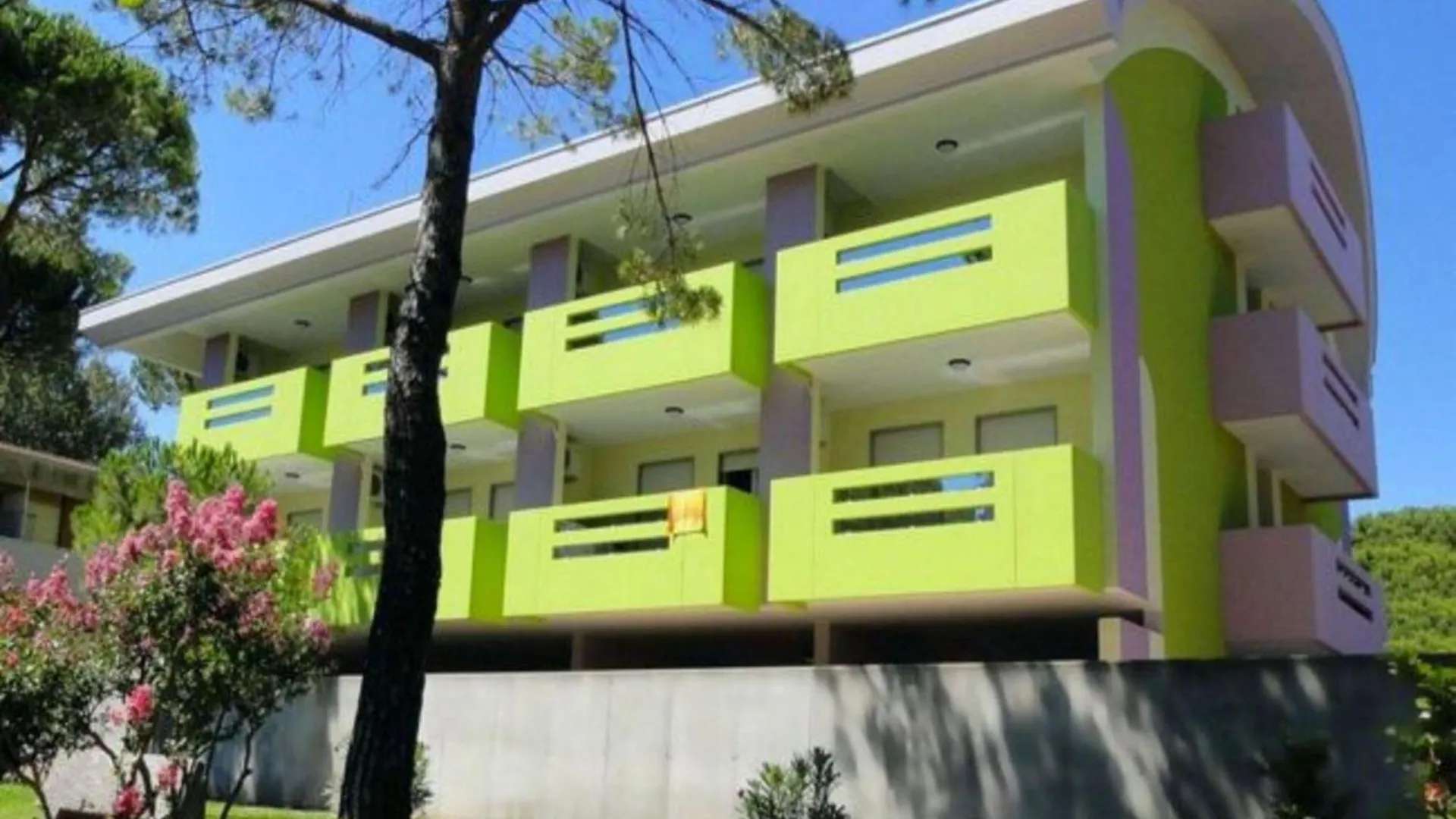 Welcoming Apartment With Big Terrace-Beahost Bibione